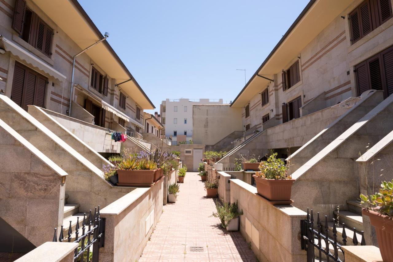 Sardinianworld - La Dimora Del Mare Apartment Torre Grande Bagian luar foto