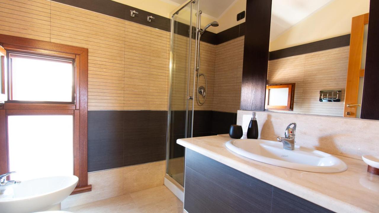 Sardinianworld - La Dimora Del Mare Apartment Torre Grande Bagian luar foto