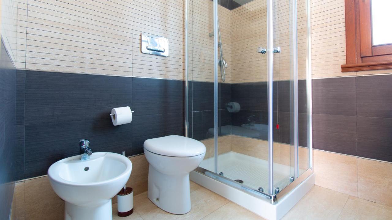 Sardinianworld - La Dimora Del Mare Apartment Torre Grande Bagian luar foto